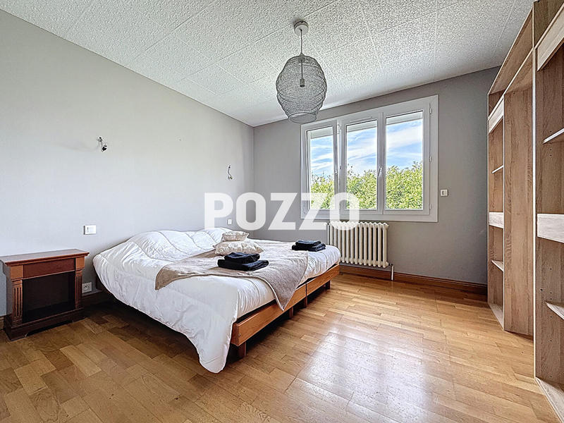 Maison - 105 m² - 5 pièces