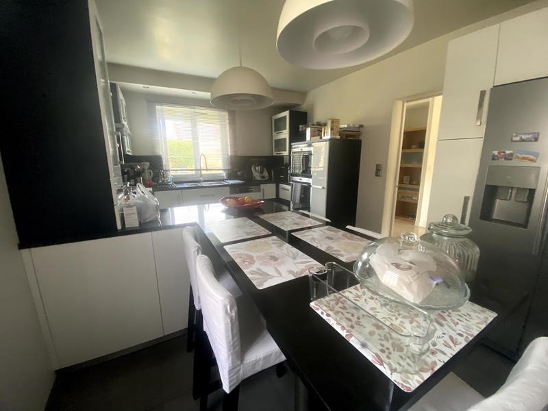 Maison - 162 m² - 7 pièces