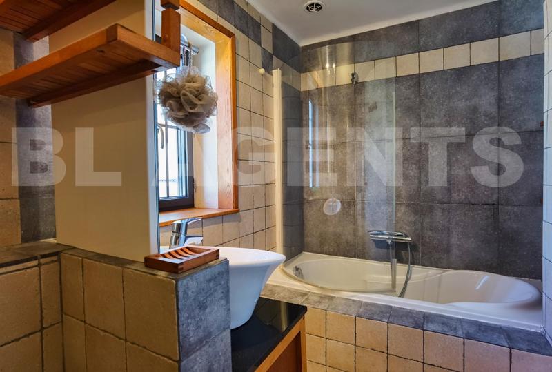 Maison en pierre - 103 m² - 6 pièces