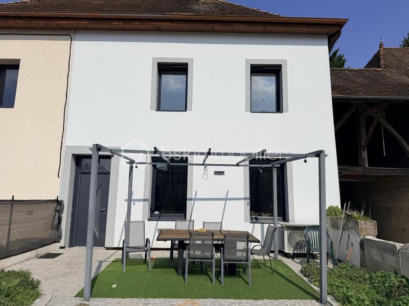 Maison de village - 120 m² - 4 pièces