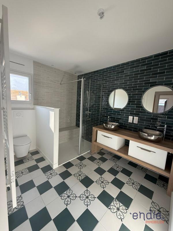 Maison - 144 m² - 5 pièces