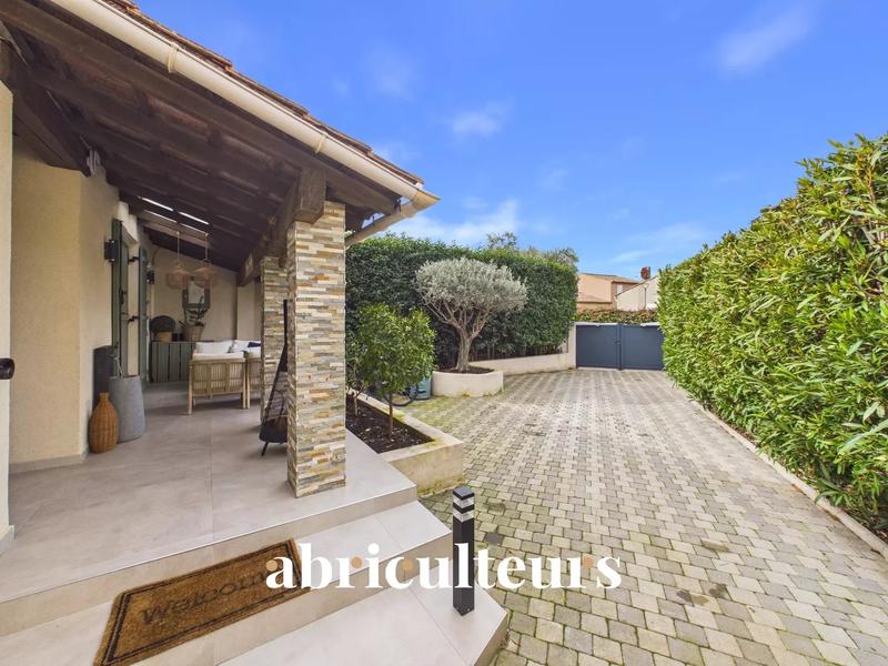 Maison - 106 m² - 5 pièces