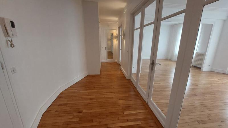 Appartement - 108 m² - 4 pièces
