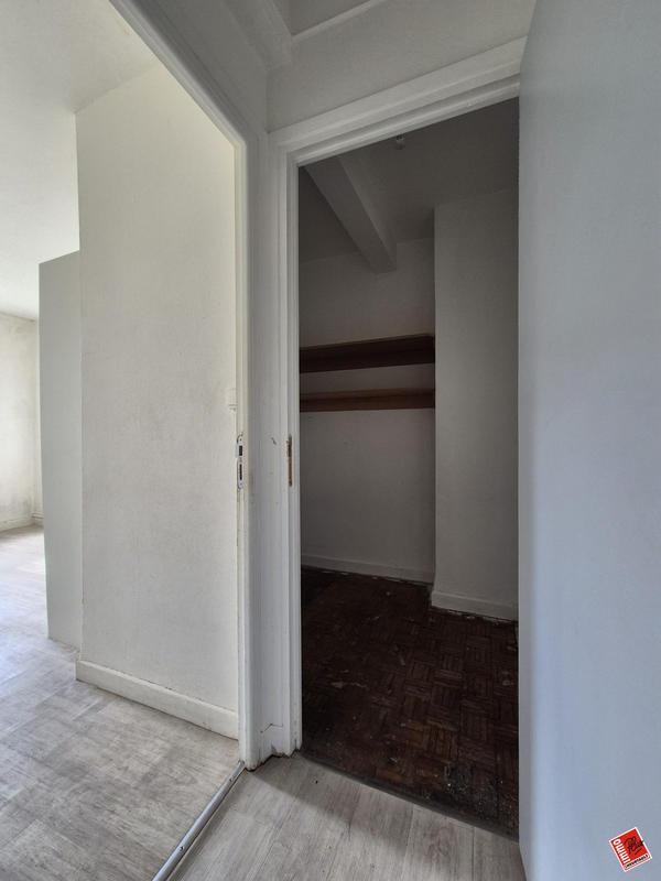 Appartement - 65 m² - 4 pièces