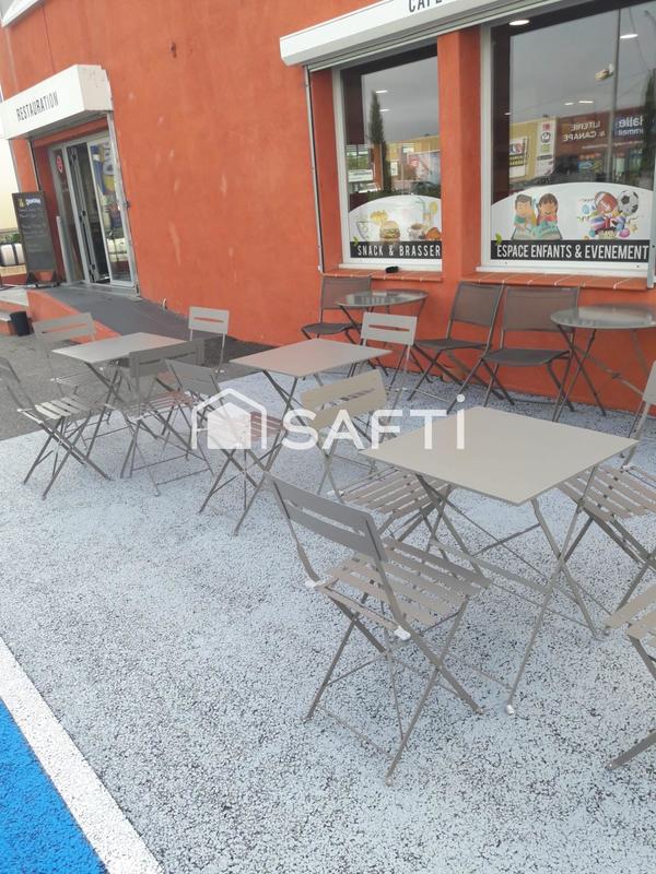 Local commercial - 231 m² - 3 pièces