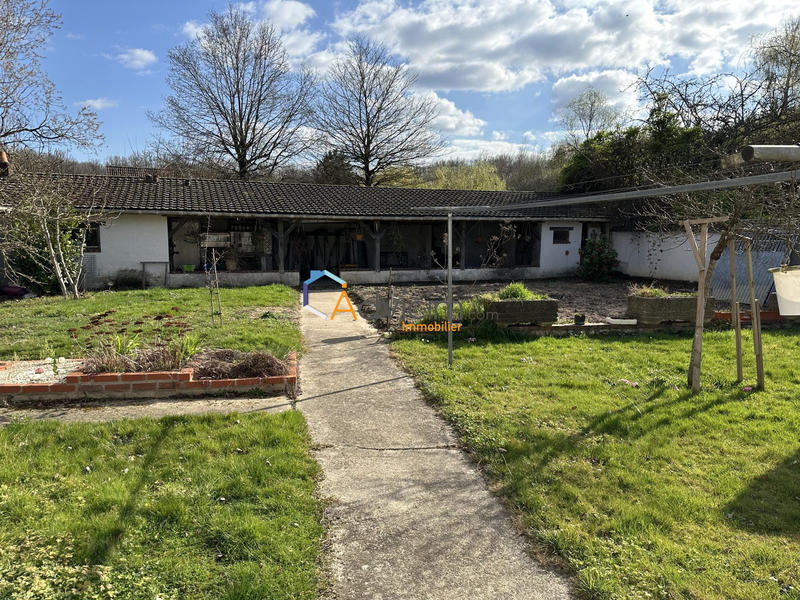 Maison - 220 m² - 6 pièces