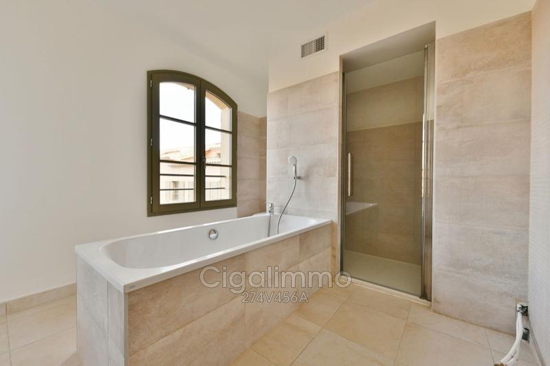 Appartement - 146 m² - 4 pièces