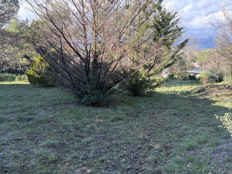 Terrain constructible - 454 m²