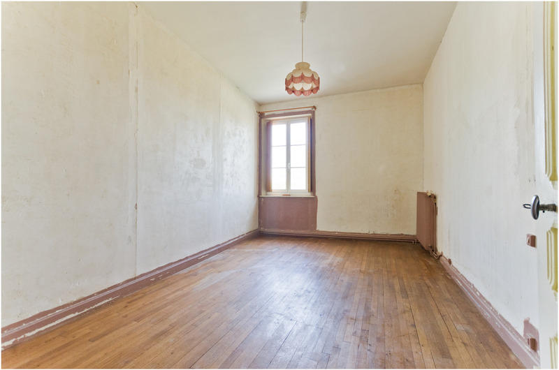 Maison en pierre - 180 m² - 7 pièces