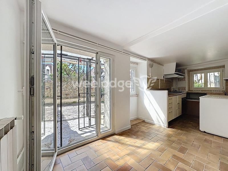 Maison - 115 m² - 6 pièces