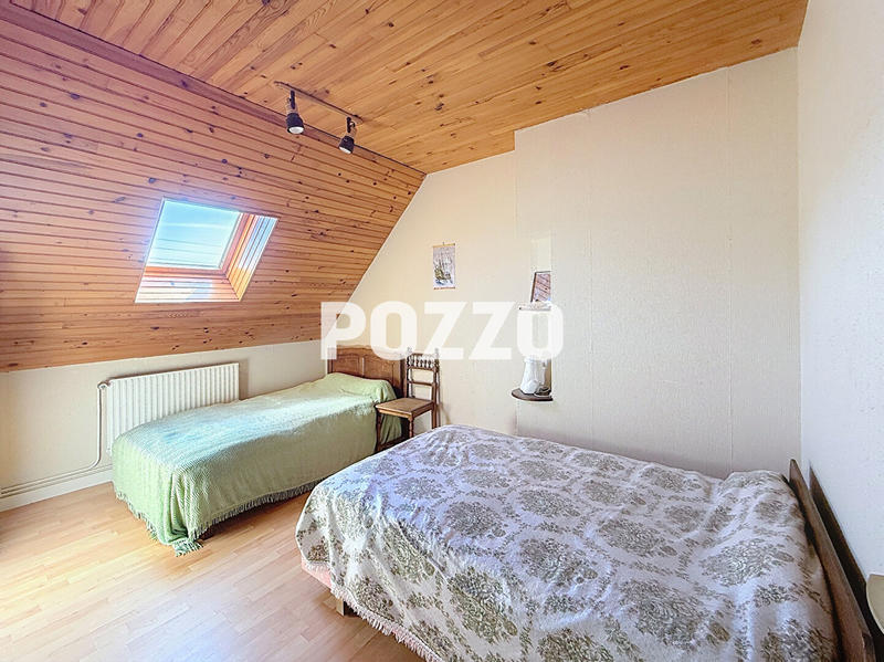 Maison - 128 m² - 7 pièces