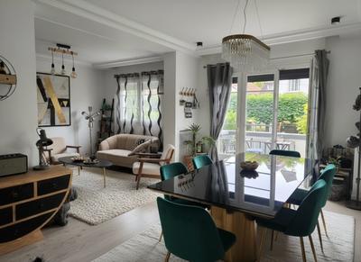 Maison - 155 m² - 4 pièces