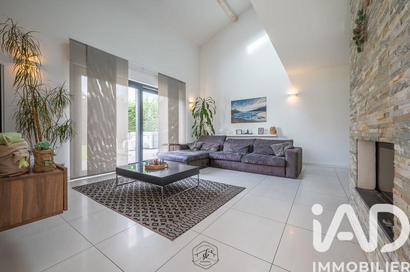 Maison de maîtres - 214 m² - 9 pièces
