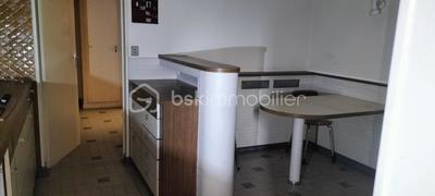 Maison ancienne - 210 m² - 5 pièces