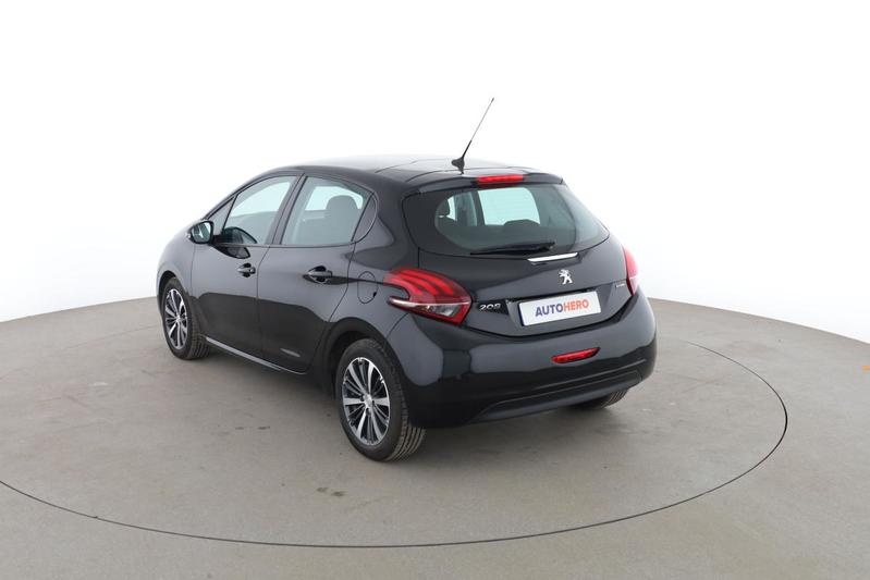 Peugeot 208 1.2 PureTech Active 5p 82 ch