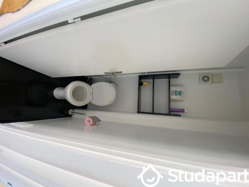 Chambre - 11 m² - 1 pièce