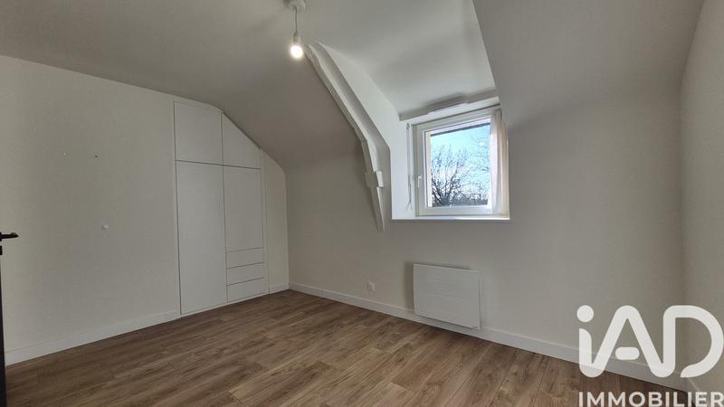 Maison - 240 m² - 9 pièces