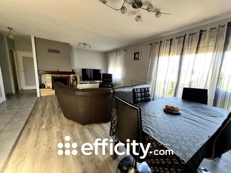 Maison - 75 m² - 4 pièces