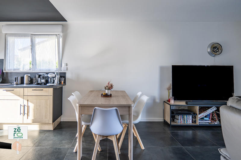 Maison - 83 m² - 4 pièces