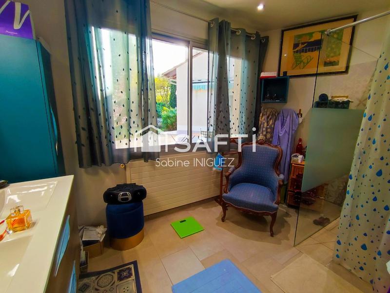 Maison - 228 m² - 6 pièces