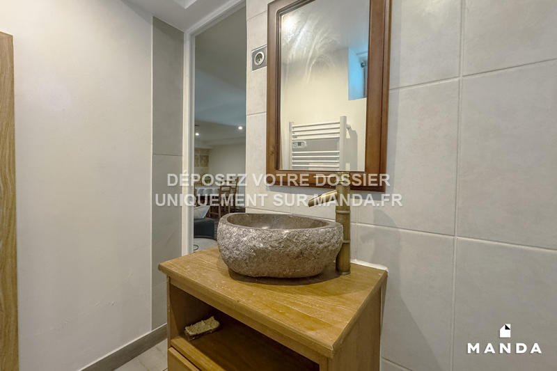 Appartement - 60 m² - 2 pièces