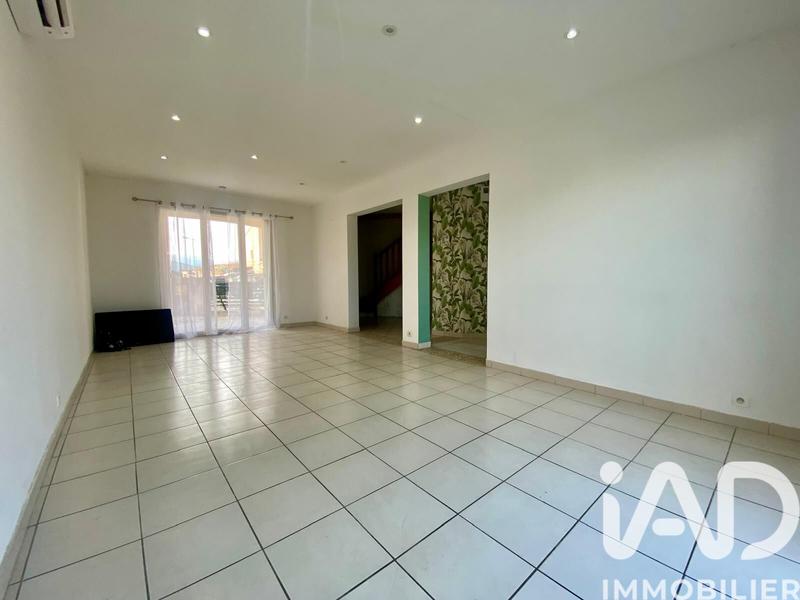 Maison - 88 m² - 5 pièces