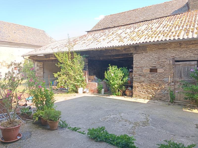 Corps de ferme - 168 m² - 7 pièces