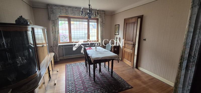 Maison - 202 m² - 12 pièces