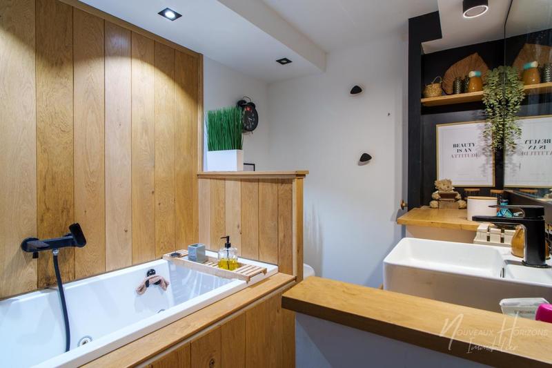 Maison - 141 m² - 6 pièces