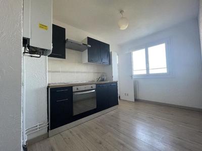 Appartement - 62 m² - 4 pièces