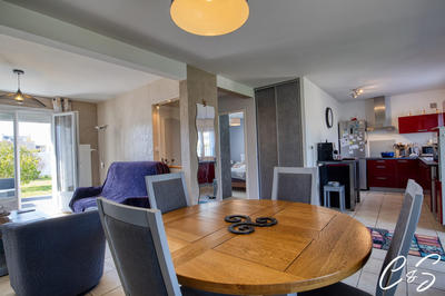 Maison - 97 m² - 5 pièces