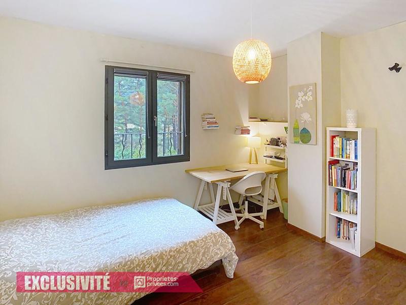 Maison - 200 m² - 6 pièces