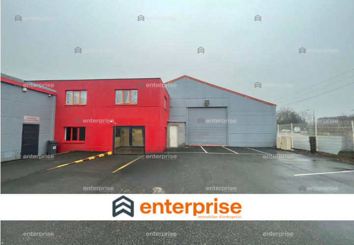 Local d'activité / Entrepôt - 1 315 m²