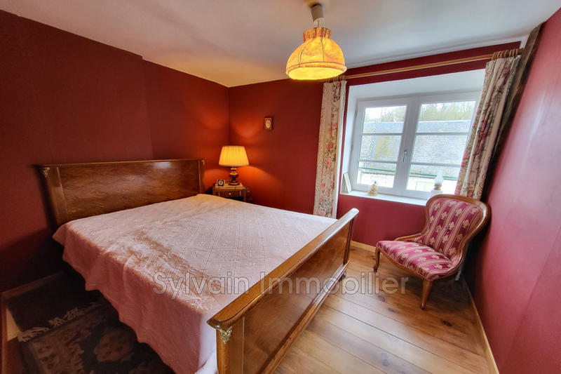 Maison - 170 m² - 8 pièces