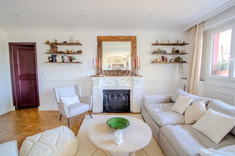 Appartement - 80 m² - 4 pièces