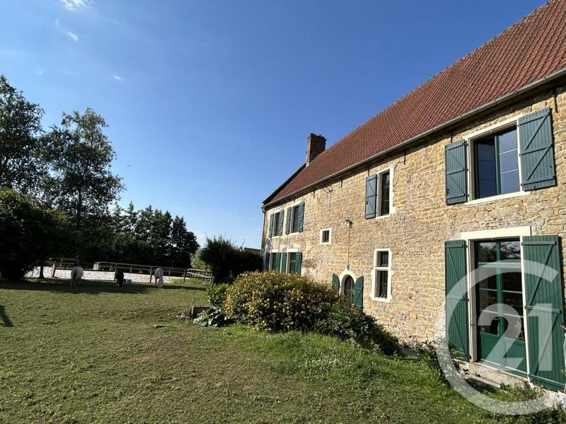 Corps de ferme - 468 m² - 12 pièces