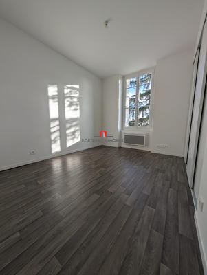 Maison - 75 m² - 3 pièces