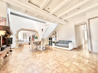 Villa - 136 m² - 5 pièces