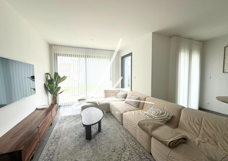 Maison - 138 m² - 6 pièces