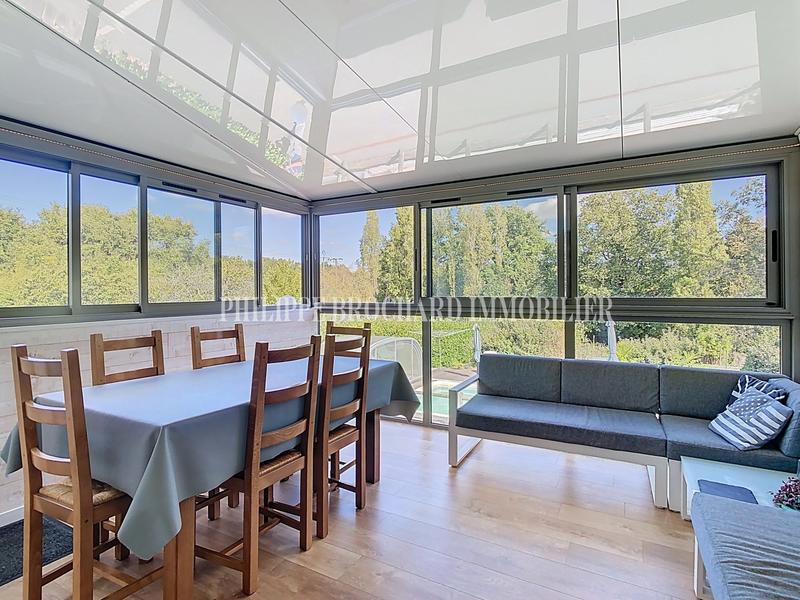 Maison traditionnelle - 112 m² - 6 pièces