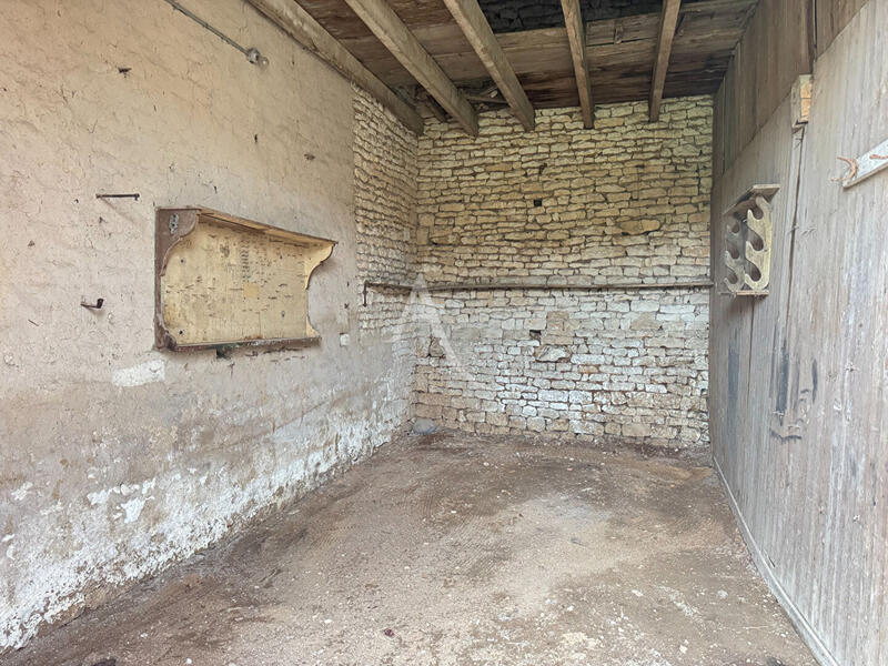 Maison - 110 m² - 11 pièces