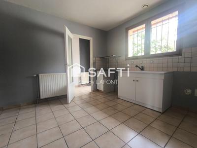 Maison - 90 m² - 4 pièces