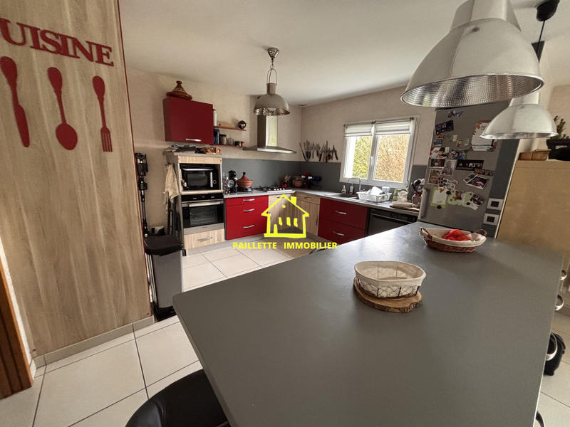 Maison - 165 m² - 6 pièces