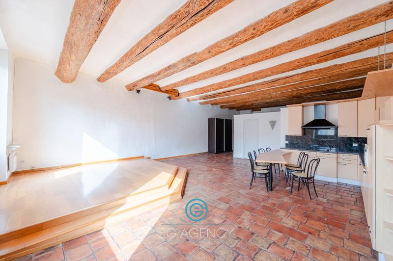 Appartement - 101 m² - 3 pièces