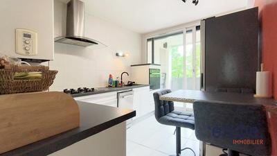 Appartement - 76 m² - 4 pièces