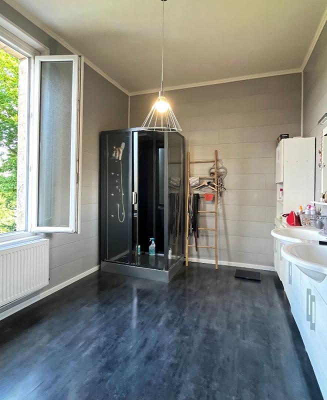 Maison - 155 m² - 6 pièces