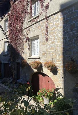 Maison ancienne - 190 m² - 6 pièces