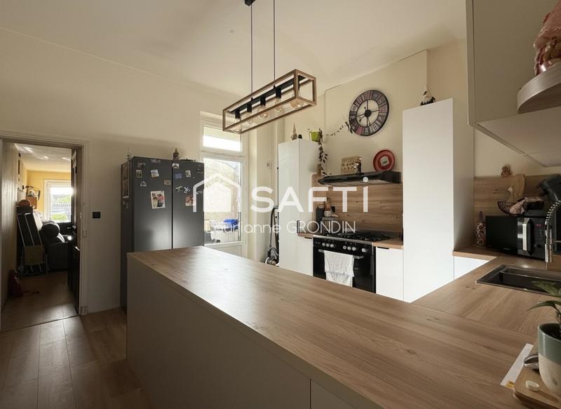 Maison - 100 m² - 5 pièces