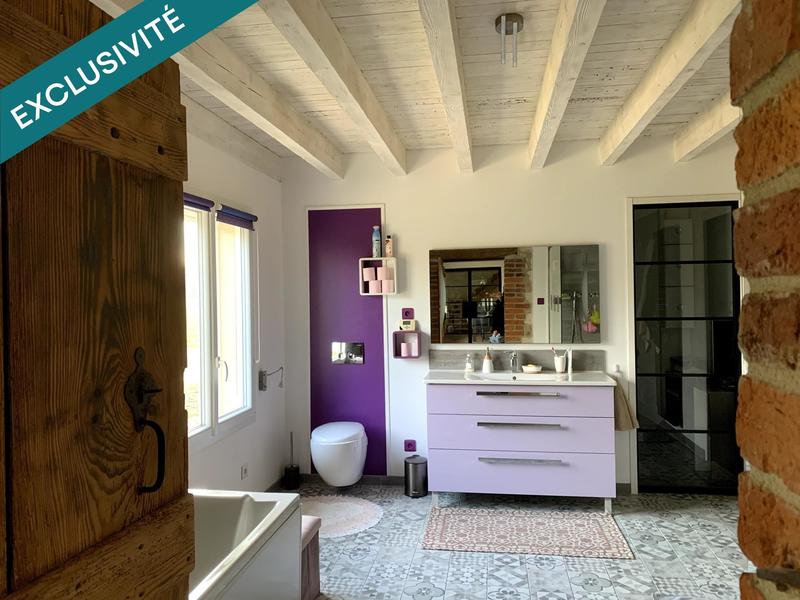 Maison - 310 m² - 7 pièces