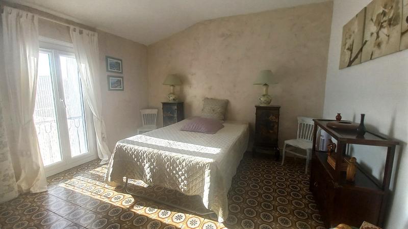 Maison - 209 m² - 8 pièces